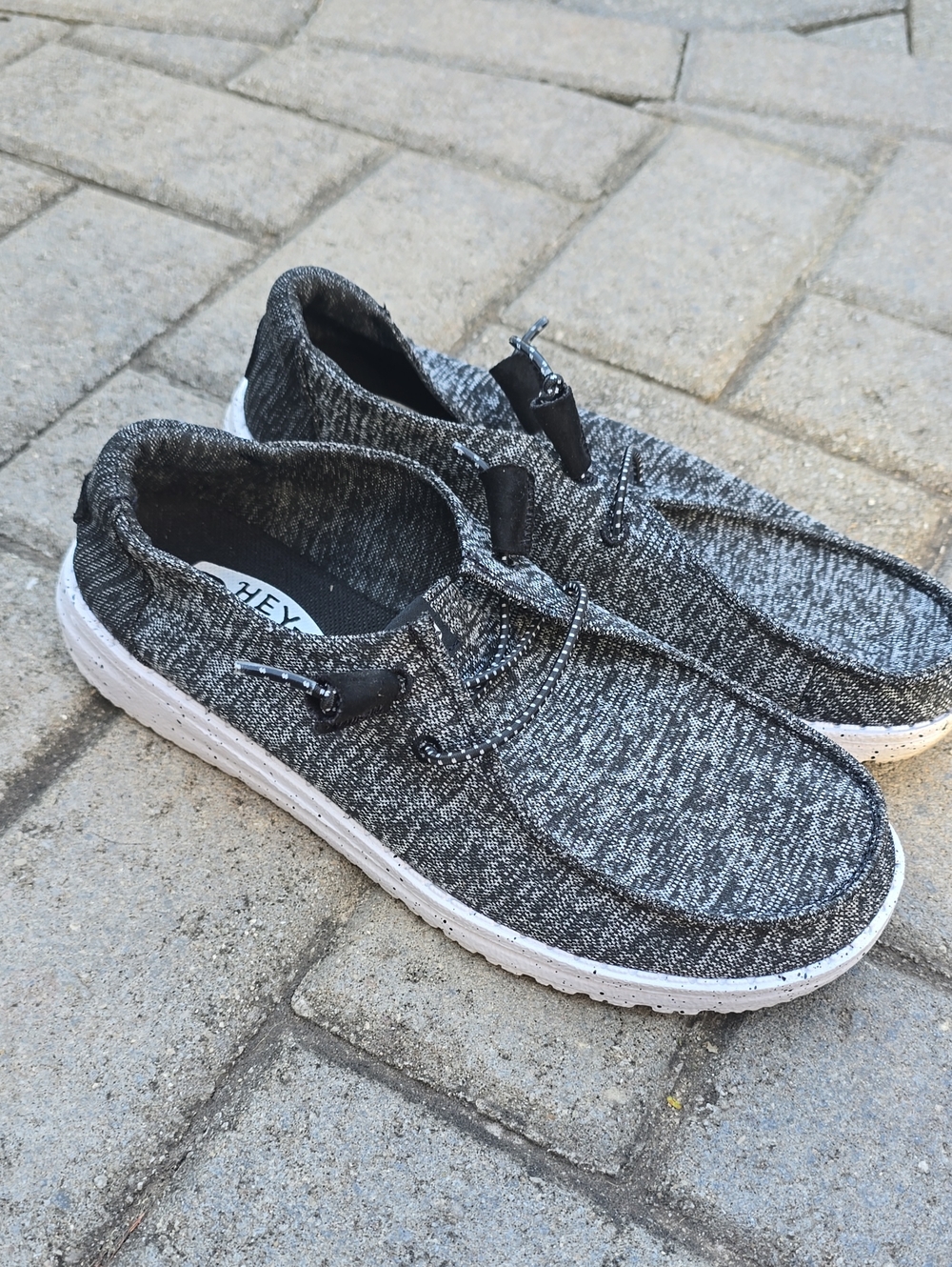 Hey Dude, Womens Size 7, Gray Knit Slip-On Loafers with White Sole